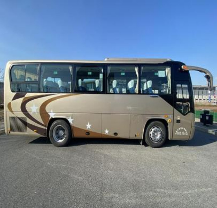 High Quality Second-hand Yutong bus Yutong 6122 airbag chassis double door 33-54 seats