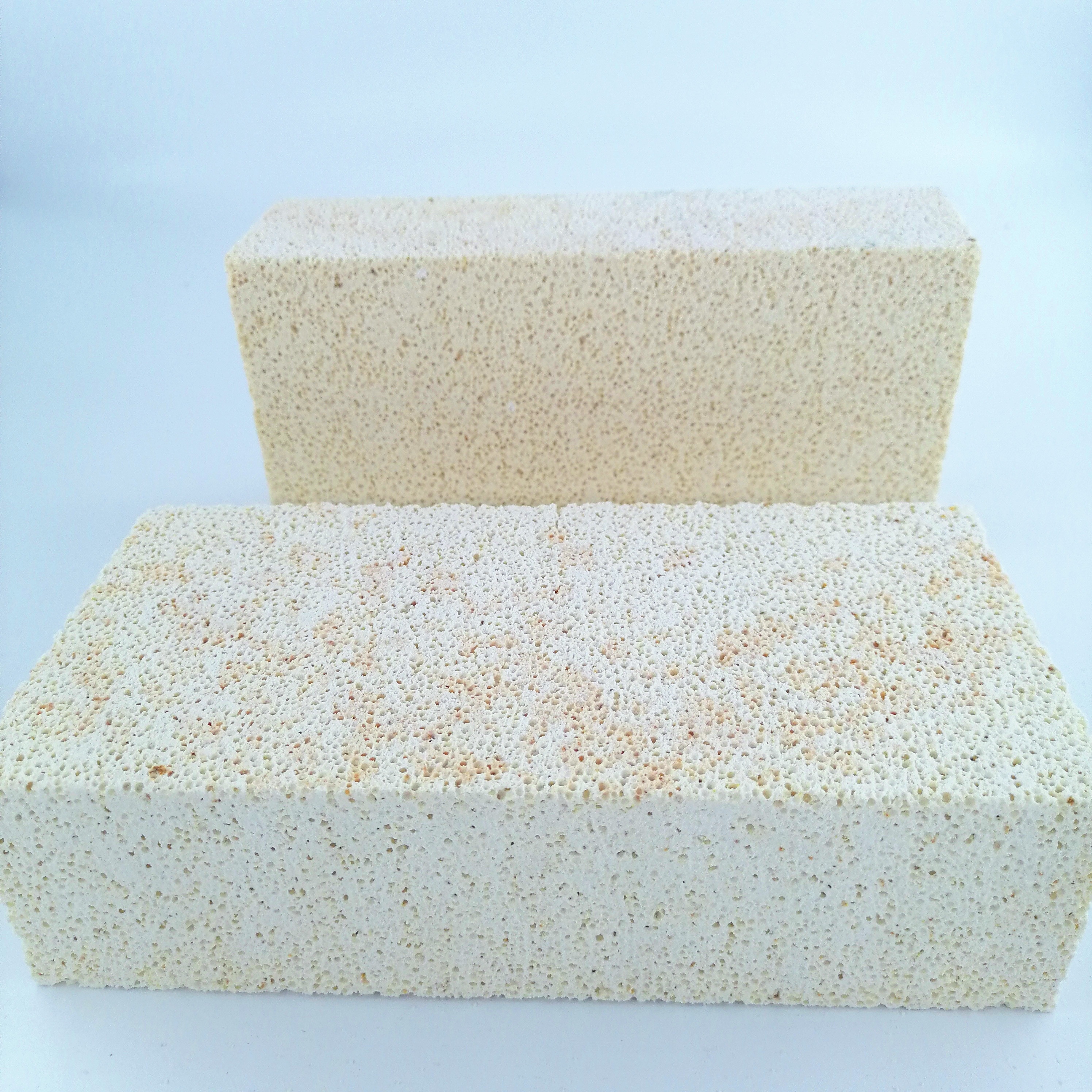 Lightweight Silica Refractory Brick for Glass Melting Furnaces in Industrial Settings
