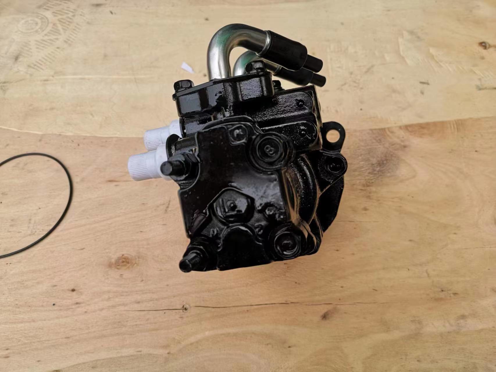8980550072 Two Cartridge Type Power Steering Pump For NPR NQR Light Truck 4HK1 Engine Model