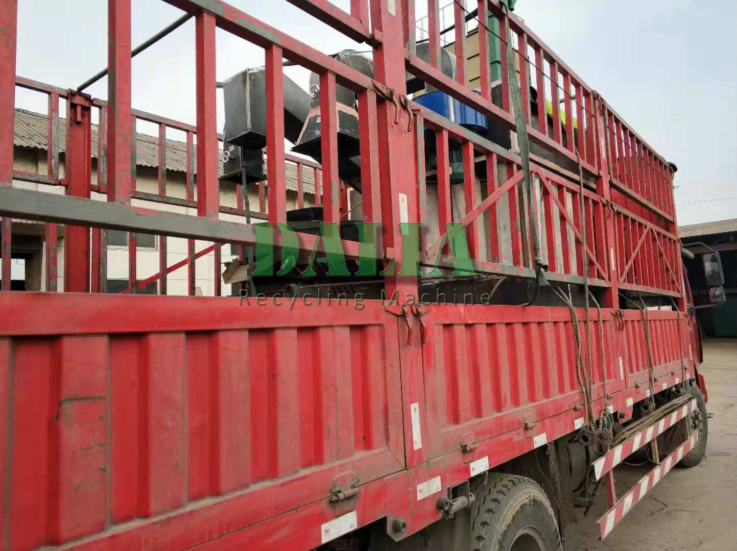 Low Noise Scrap Copper Wire Granulator , Wire Granulator Separator Energy Saving
