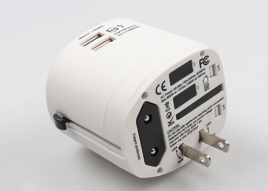 Universal Travel Power Adapter Dual USB Port 2500mA DC 5V Charger For Ipad