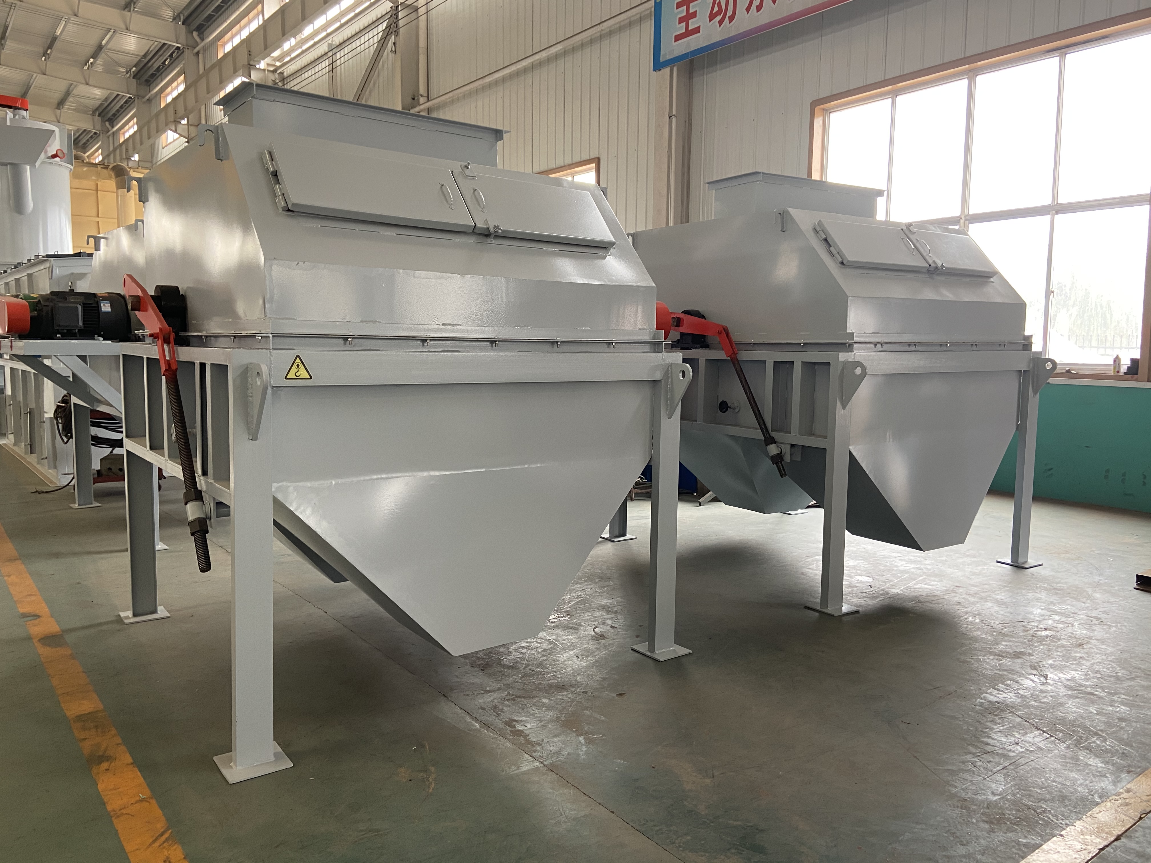 1-3 Drum Magnetic Separator Plant for Precise Mineral Separation in Processing Plant