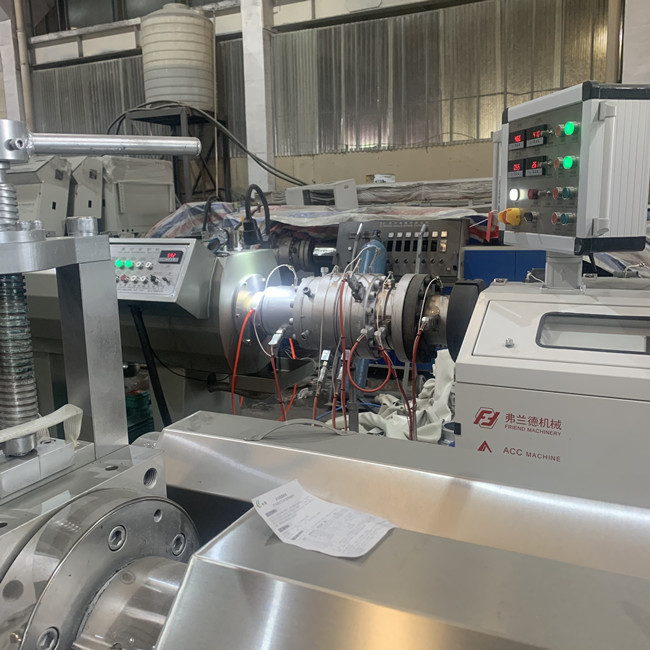 PVC Powder Electrical Water Plastic Pipe Machine 6m/Min