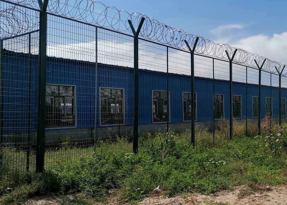 Pvc Coated 4.0mm Airport Security Fencing Welded 2.0m Length
