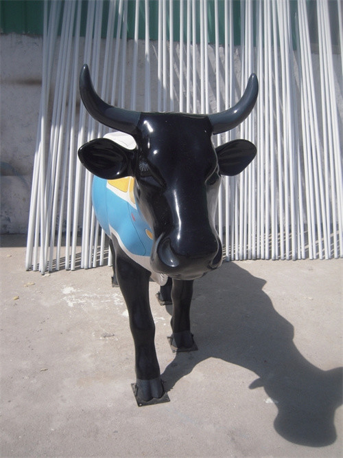 Metal Large Outdoor Cow Bull Statue Garden Animal Cattle Sculptures
