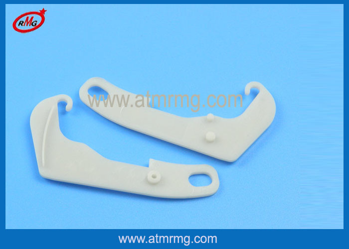 High Performance Wincor Nixdorf Spare Parts Plastic Drag Hook White Color