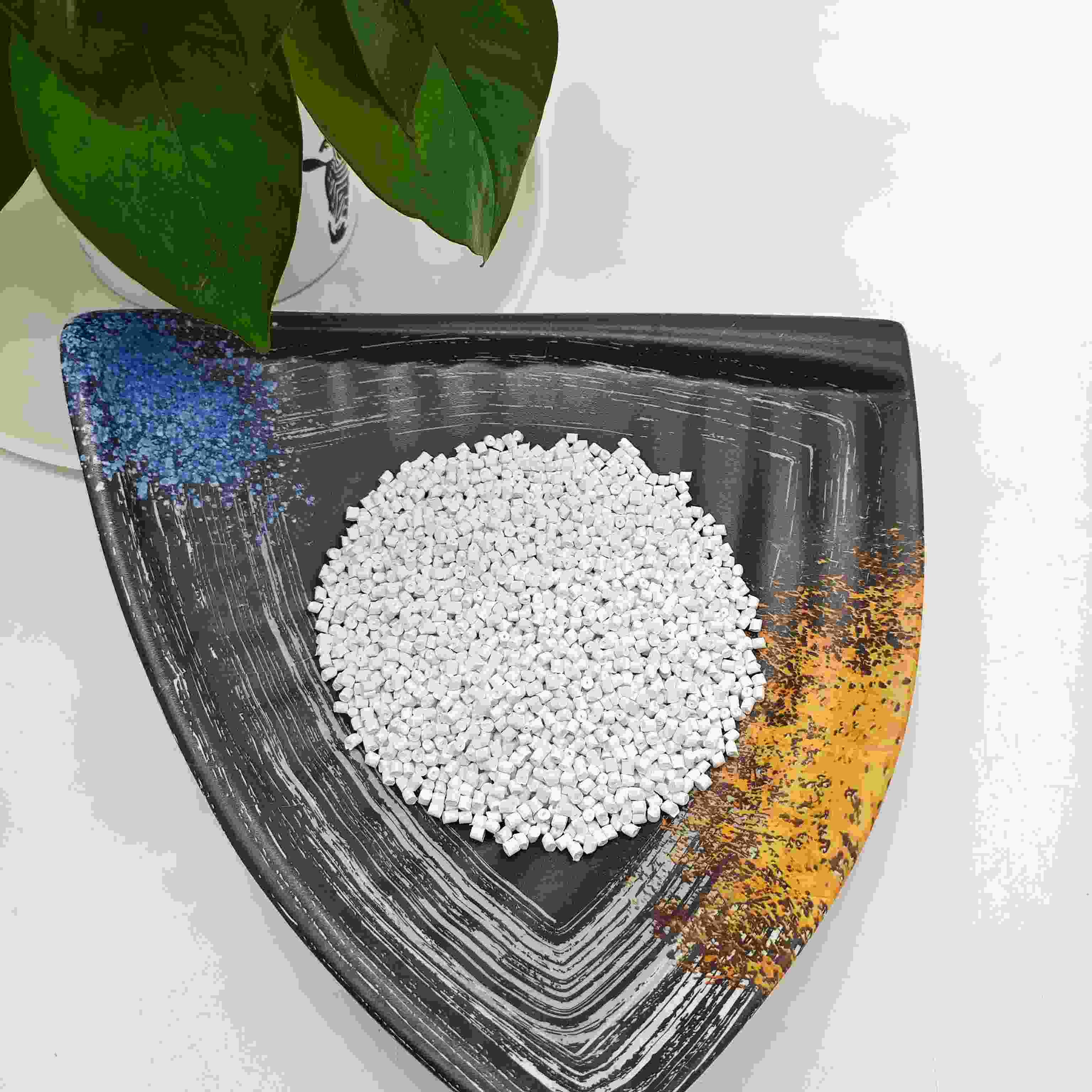  UL94 V0 Flame Retardant PP Electrically Conductive Lightweight PP Fire Retardant Manufactures