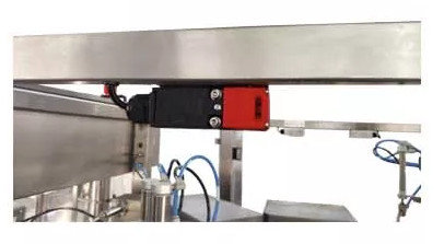 Fully Automatic Stand Up Pouch Packing Machine For Cashew Nut Candy Dried Fruit