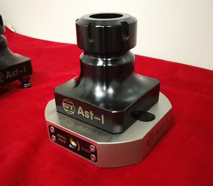 Superhard Steel Precision Milling Machine Fixtures ER Type For 3 / 4 / 5 Axis CNC Clamping