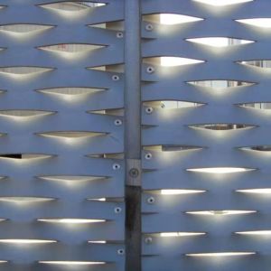 Standard Customized Size Expanded Wire Mesh For Constructions Curtain Wall