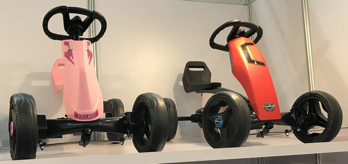 2-4 Years Age Range Kids Pedal Go Kart With Adjustable Seat And Pedal Ride On Car