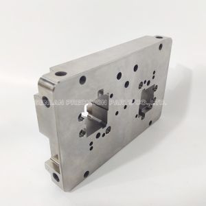 Customized Precision Mold Components Small Core Base For Injection