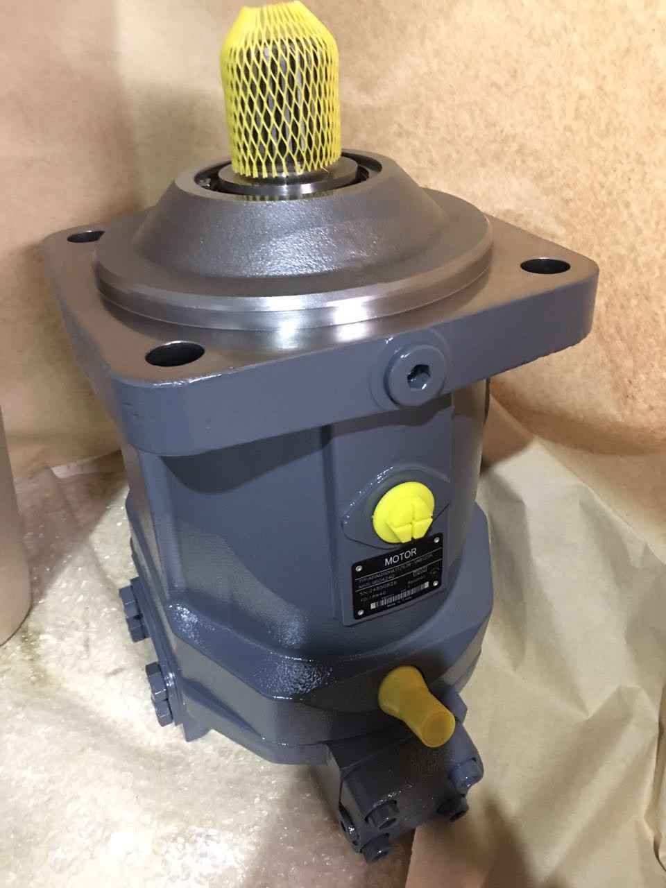 Large Control Range Hydraulic Wheel Motor Static Pressure Balance Structure
