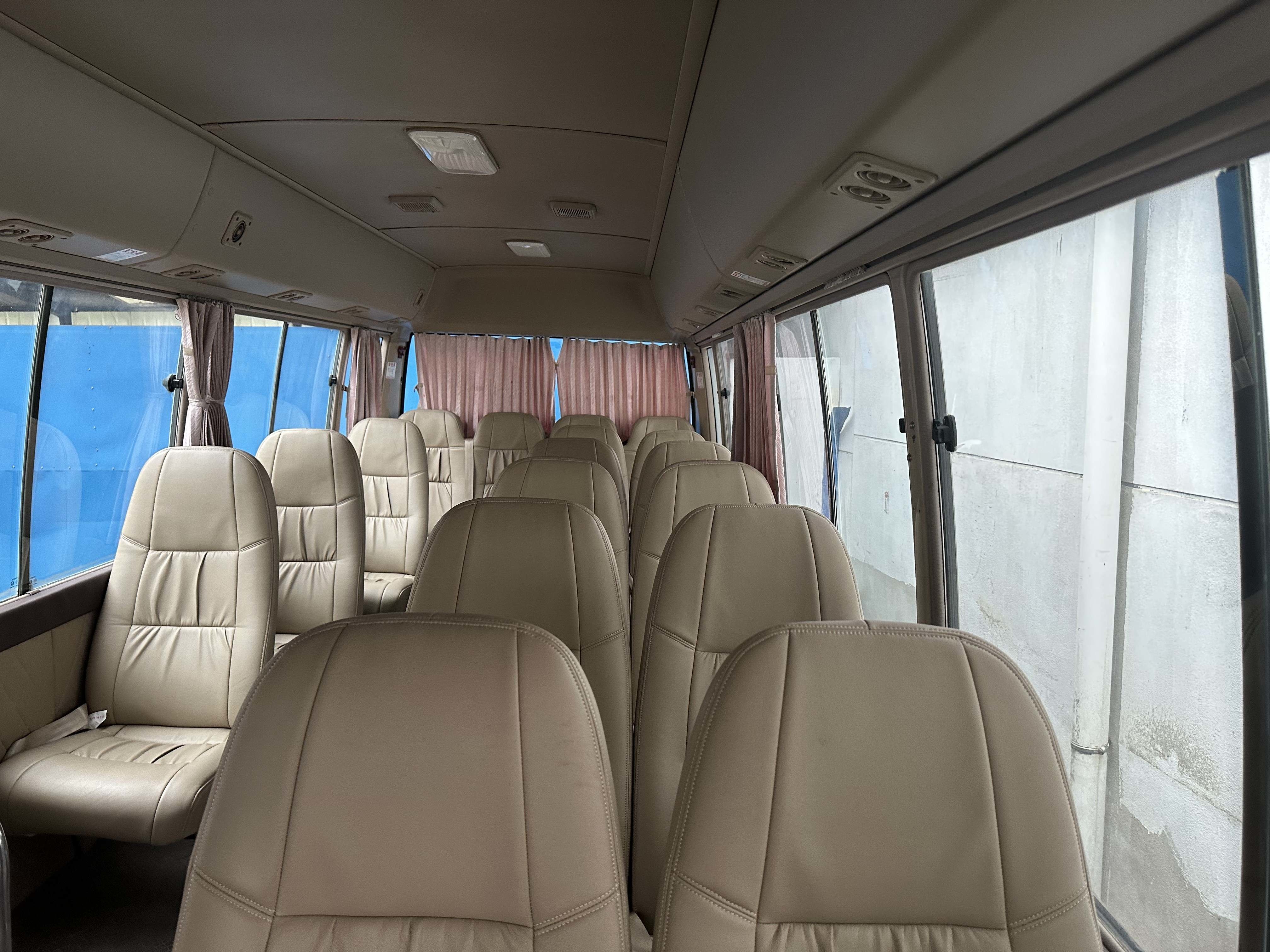 Used 21 Seats Coaster Toyota Bus Middle Sized 130km/h