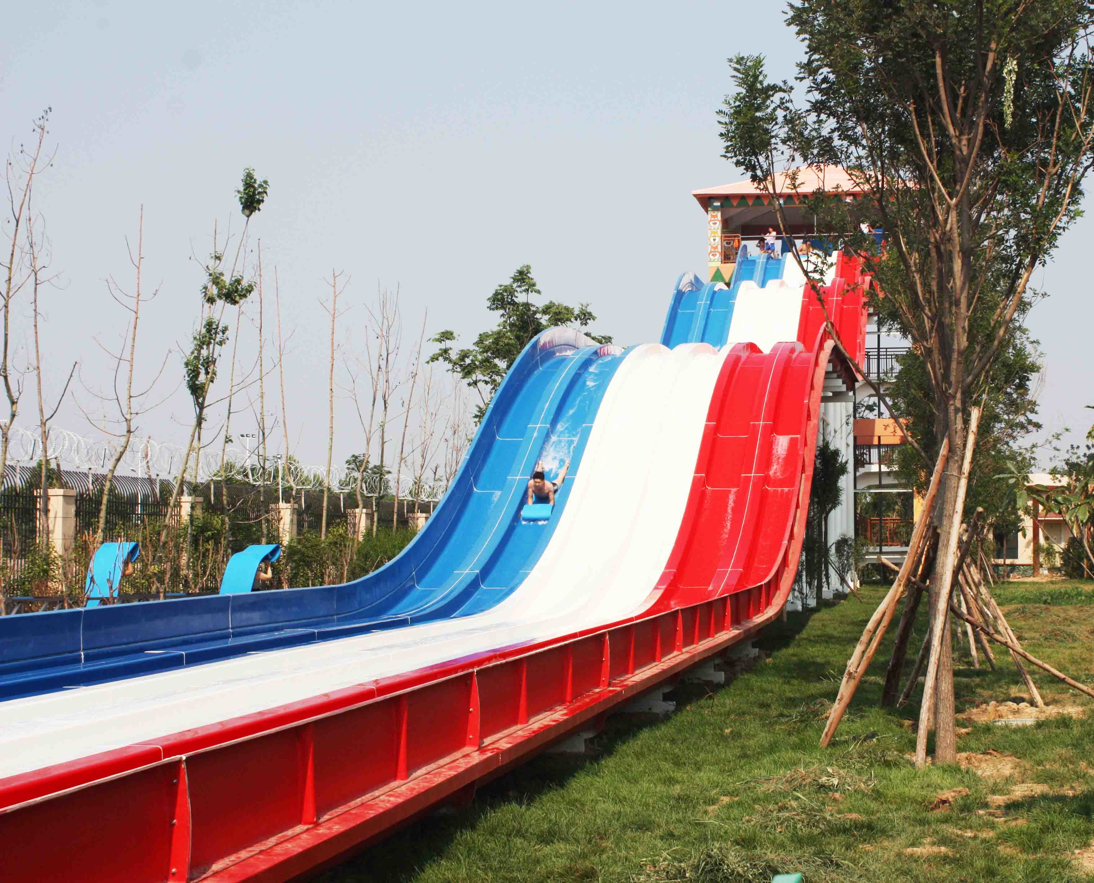 FPR Custom Water Slides OEM Extreme Water Slide With Steel Structure Material