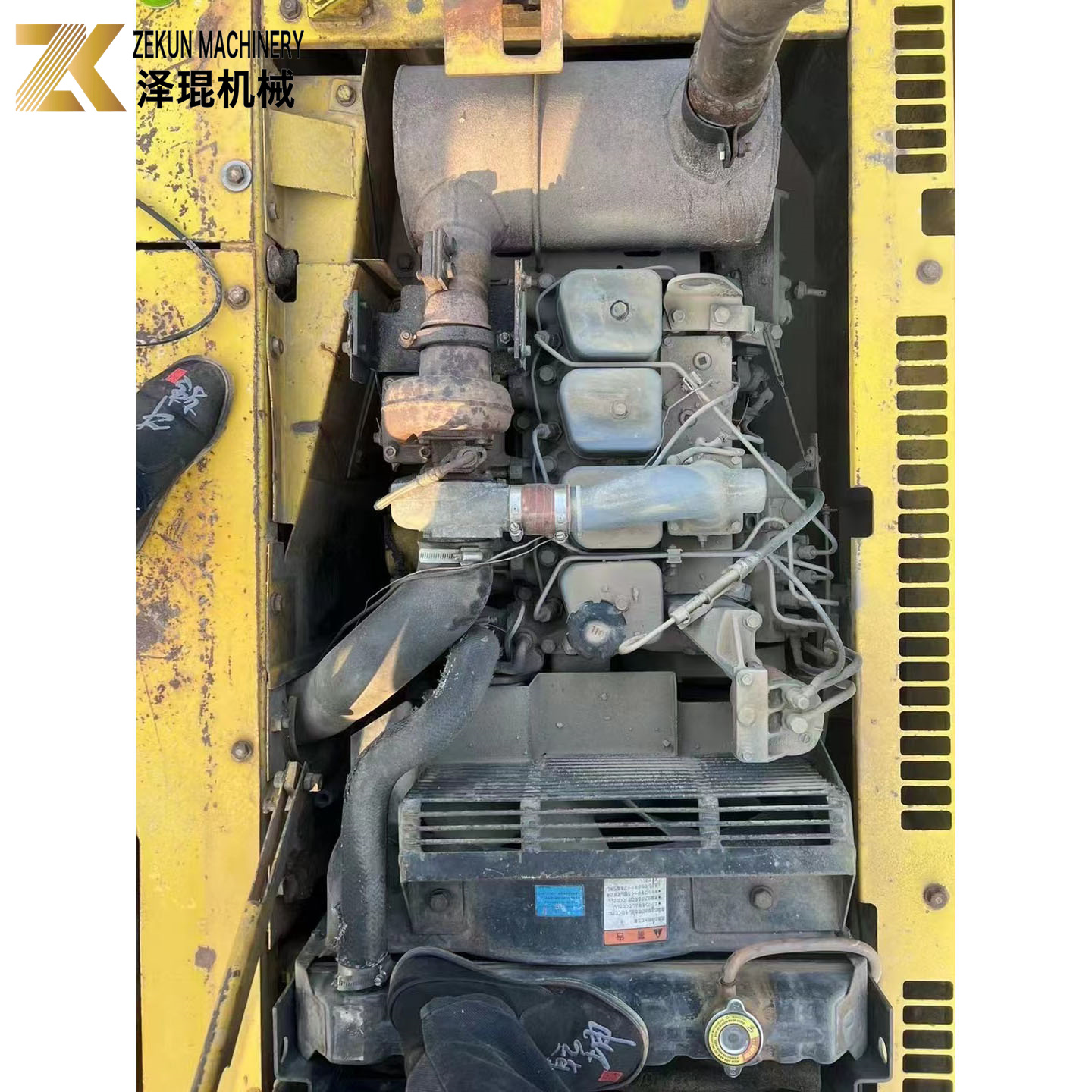Komatsu Diesel Engine 12 Ton PC120 Excavator Suitable for Heavy Duty Excavating Work