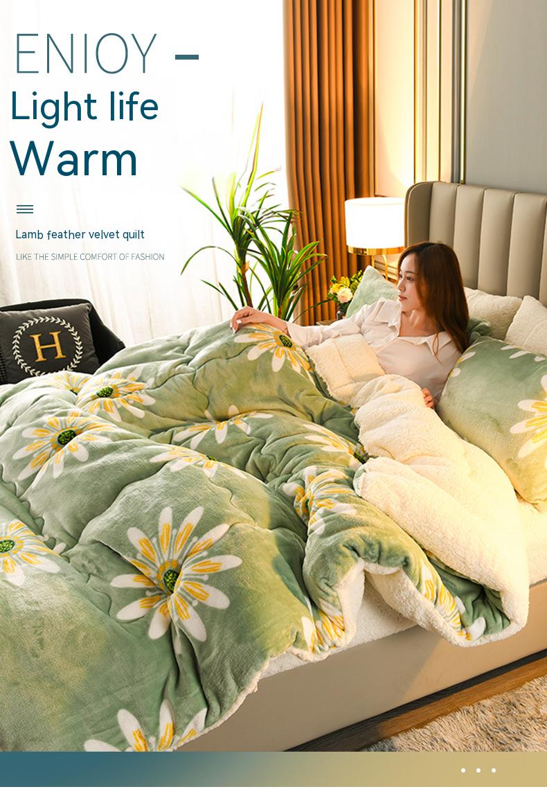 Customized Size Bedding Set Thickened Warm Lamb Fleece Quilt with 100% Polyester Fabric
