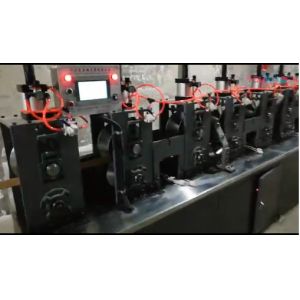  Automatic Cutting Paper Angle Board Machine With Linear Guide Rail Manufactures