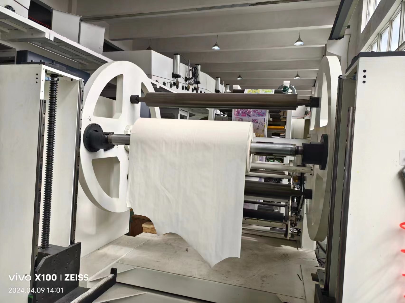 High Speed Cascading Printing Machine With Servo Motor Driven Anilox Roller