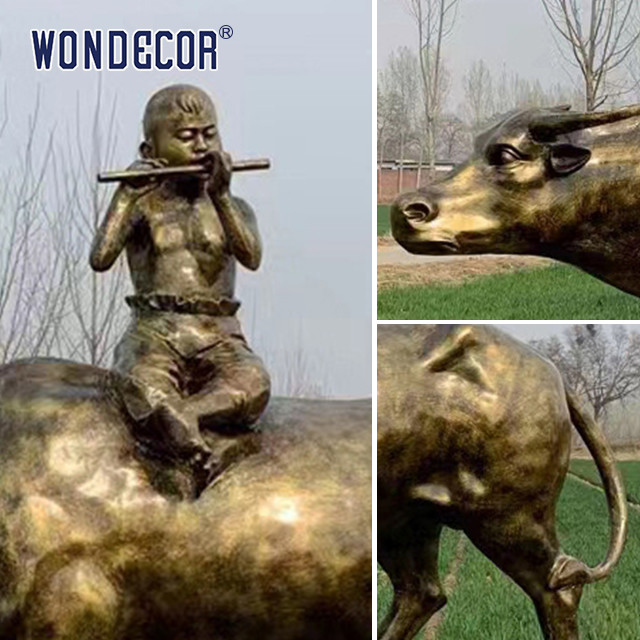 Bronze metal art sculpture of large-scale outdoor sculpture workers