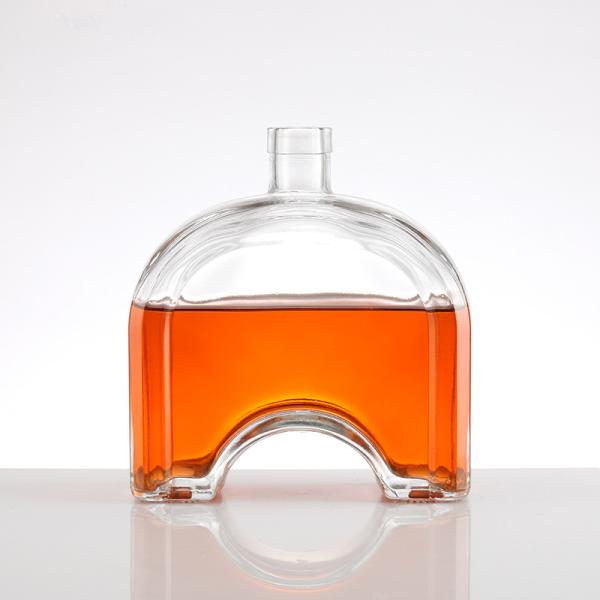 Aluminum Plastic PP Collar Hot Stamping 700ml Vodka Whisky Glass Bottle for