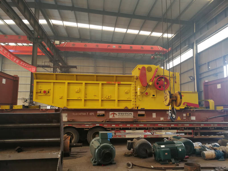 Factory Direct Sale Drum Wood Chipper Forest Machinery Wood Logs Crusher Machine