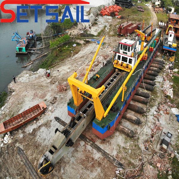 20 Inch Cutter Suction Dredger for Environment Protection Shipping and Payment