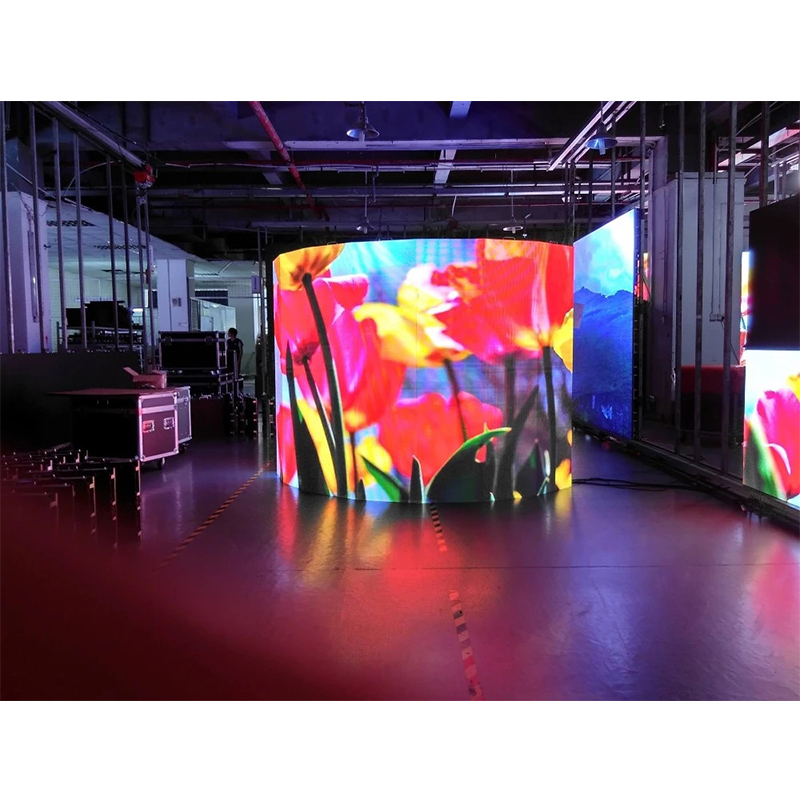 RGB Lightweight Flexible Video Wall , Multifunctional Curve LED Screen