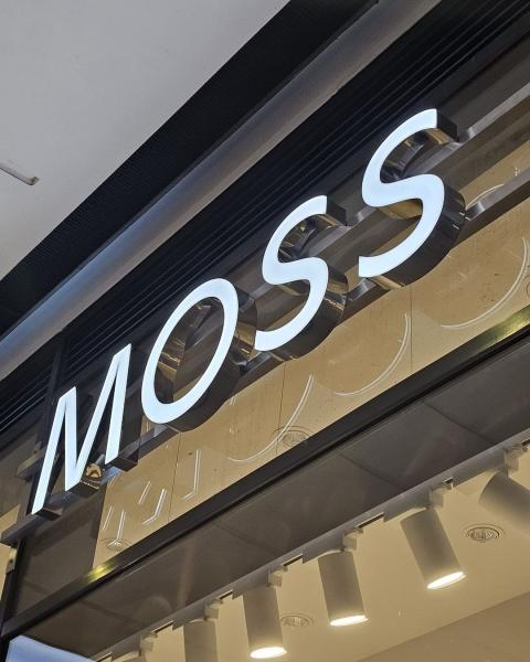Custom 3d Stainless Steel Interior Wall Letter Logo Sign with Luminous Effect