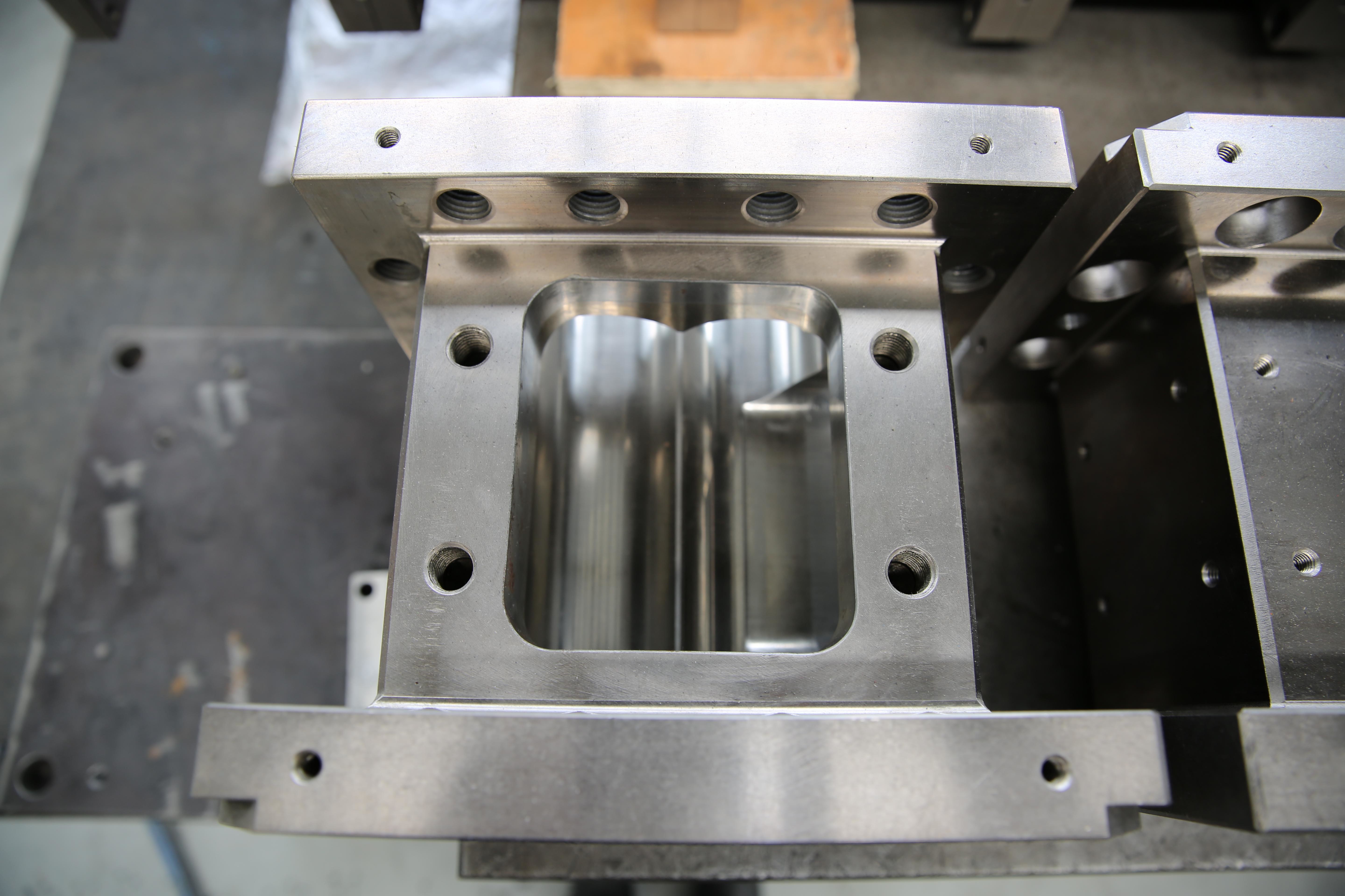 Nitride Steel 38CrMoAla Extruder Machine Parts Flange Connection Involute Spline