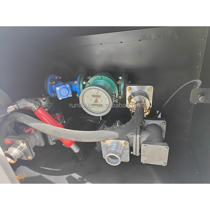 FOTON AUMARK 4x2 Fuel Tank Truck 10000 Liter Fuel Delivery Truck Bowser