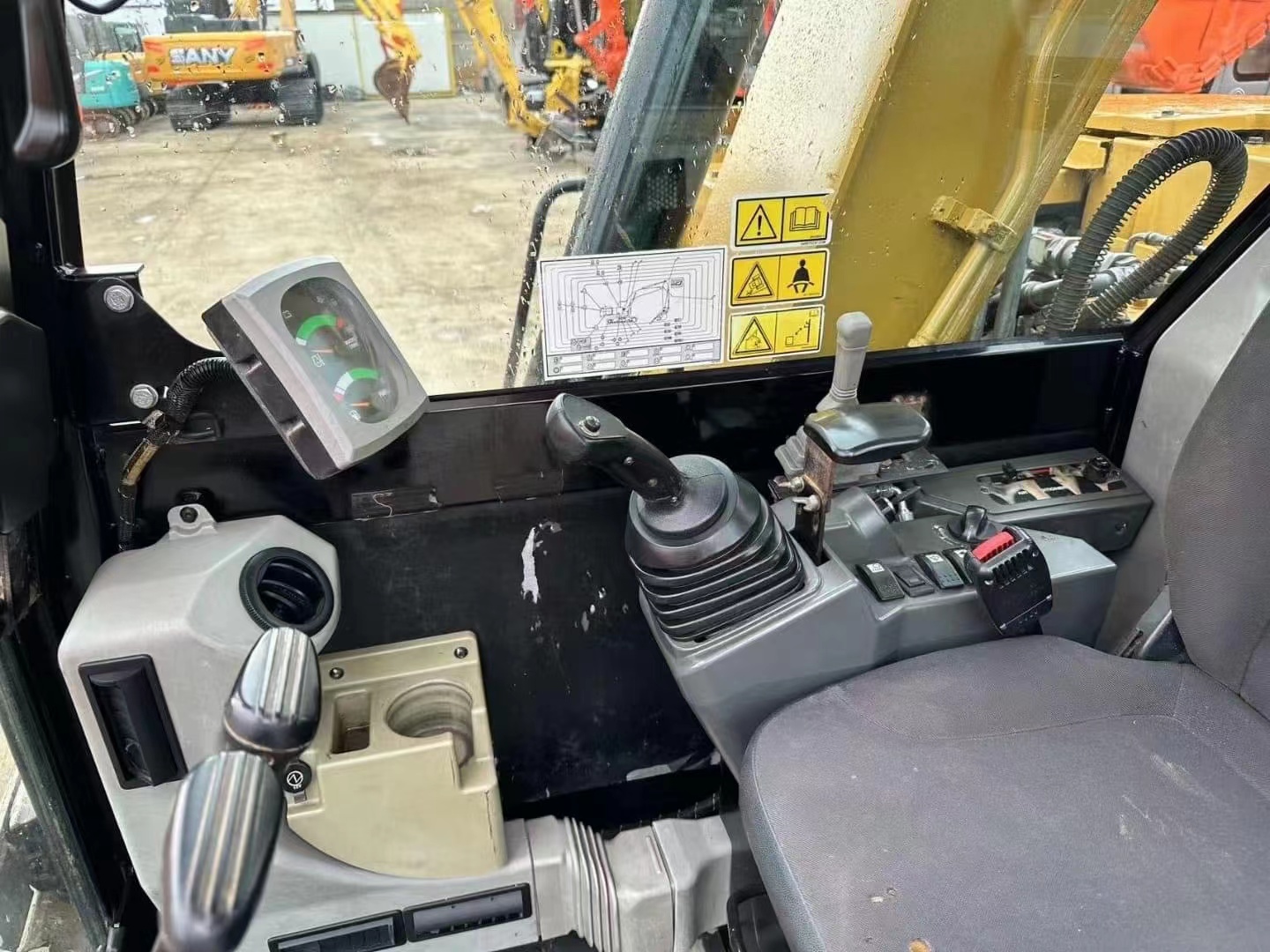 Cart 307E2 Used Mini Diggers 7TON Crawler Mini Excavator CAT307e2 0-2000 Working Hours