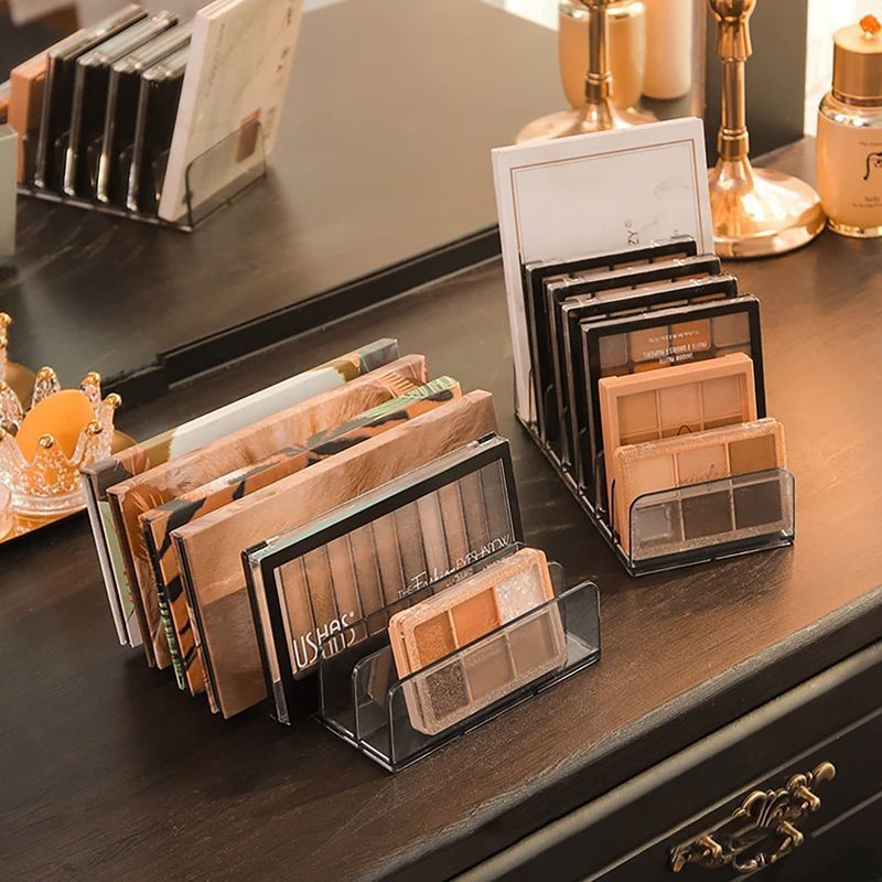 Transparent Acrylic Eyeshadow and Makeup Organizer with Dividers Desktop Storage Box for Blush Powder and Cosmetics