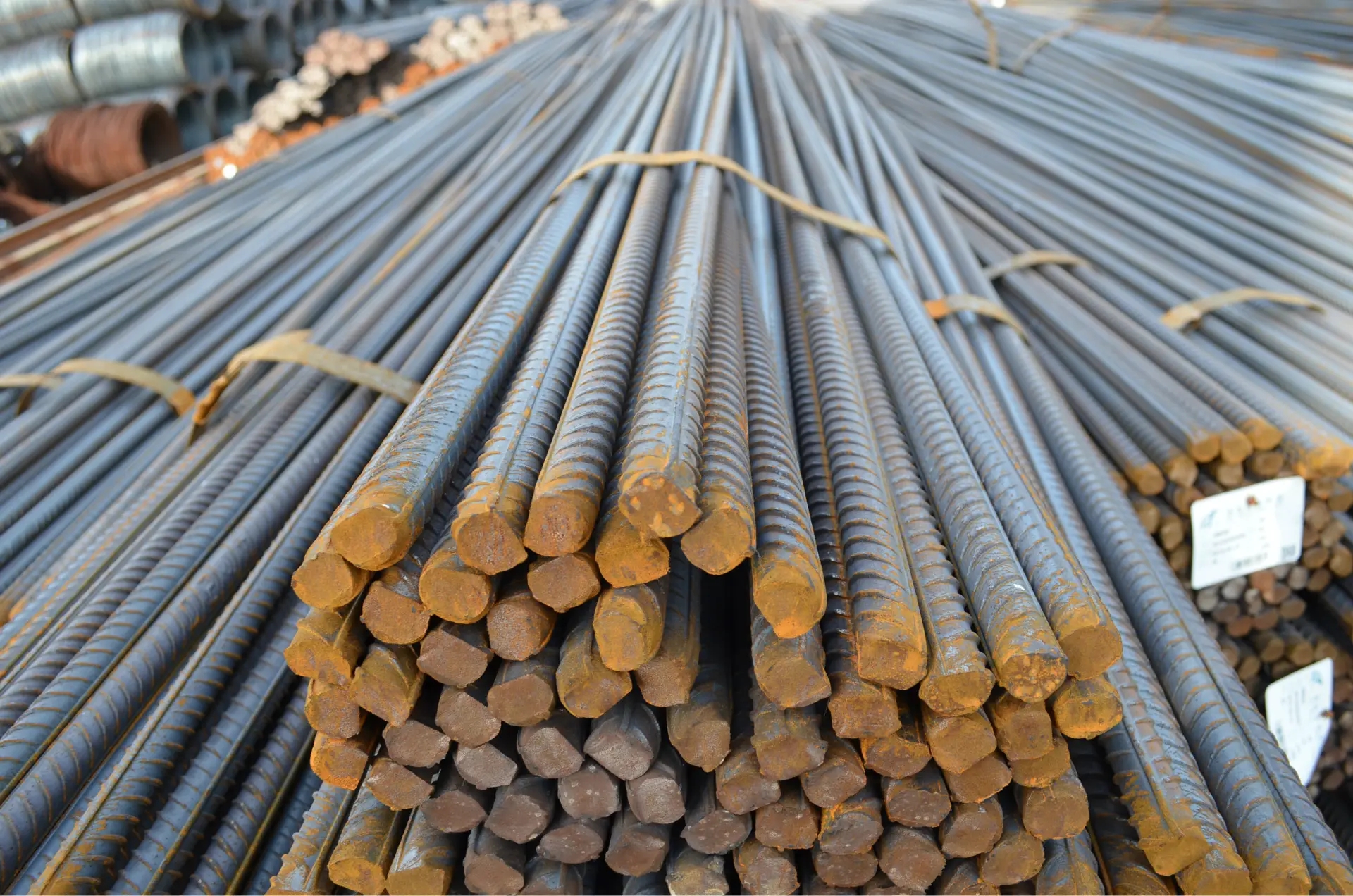 Strong Hrb400 Hrb500 400e 500e 6mm 8mm 10mm 12mm Reinforcing Steel Bars for Building Construction