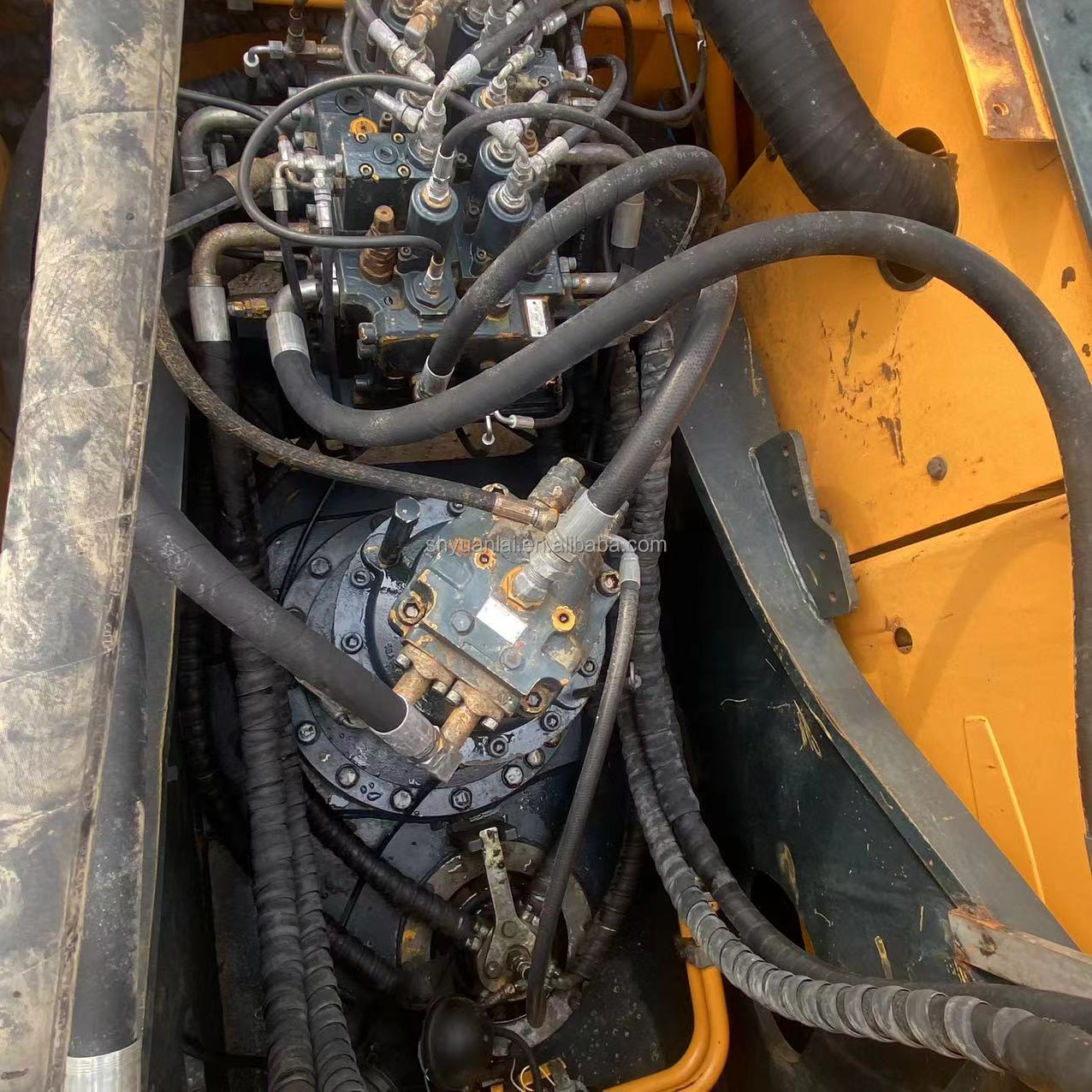 Original Hydraulic Valve Used Hyundai 305 Excavator in Good Condition for Performanc