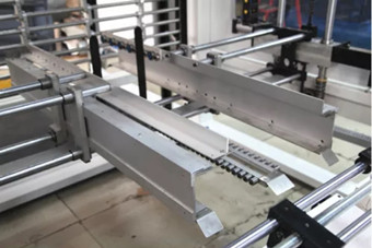 600g/M2 Automatic Flute Laminator Machine High Speed Corrugated Cardboard