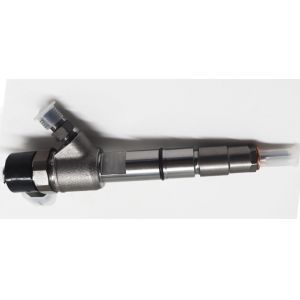 China High Quality New Diesel Fuel Injector 0445110515 on sale