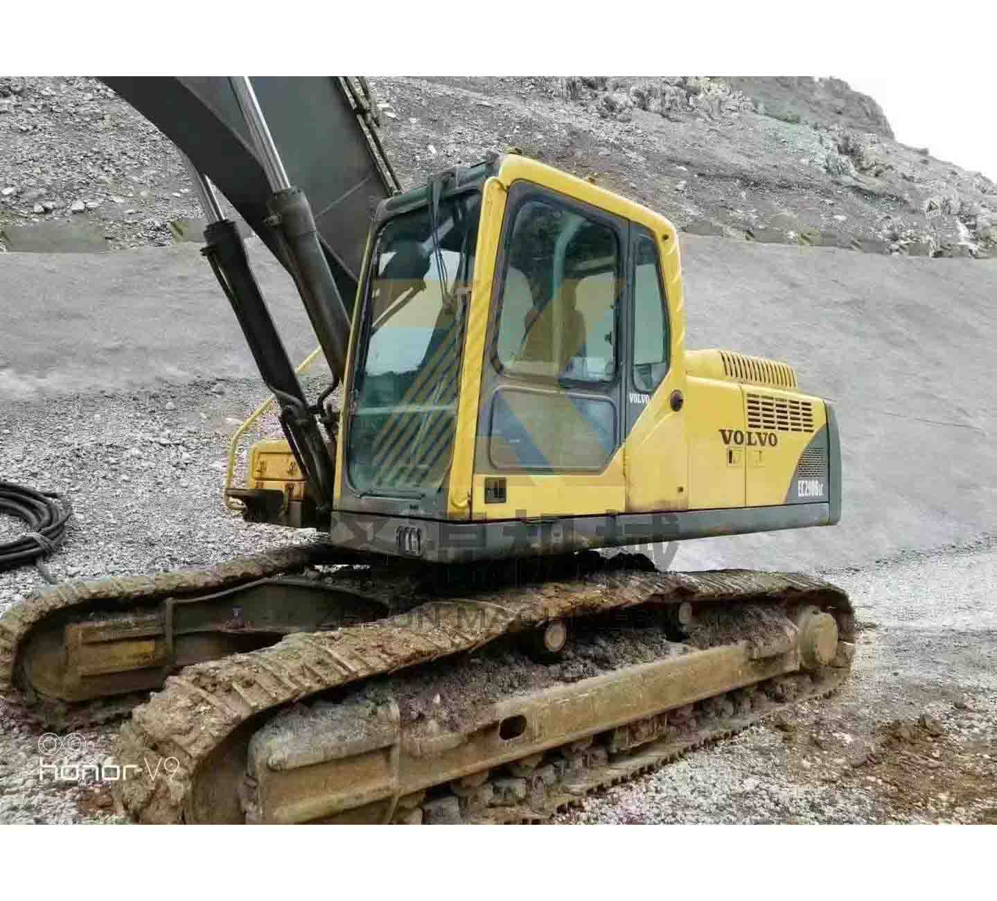 Original Volvo Ec290BLC Crawler Excavator 29t Hydraulic Digger Used with 6001-8000 Working Hours and Other Hydraulic Pump