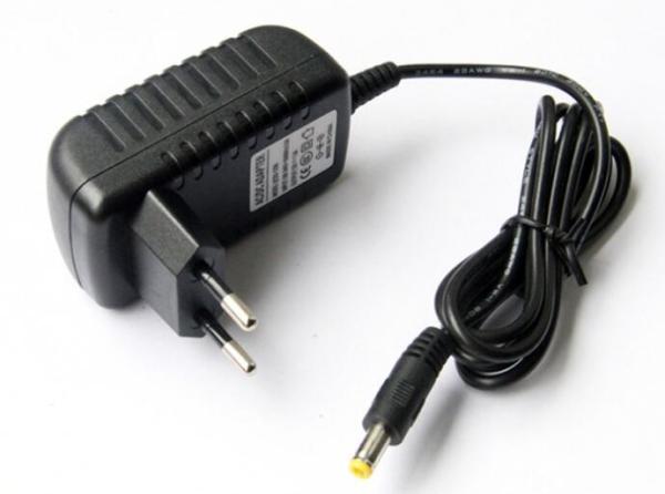 Wall Mount 1A 12v Power Adapter 12w Eu / Au / Us / Uk Plug , 5.5*2.5mm Dc