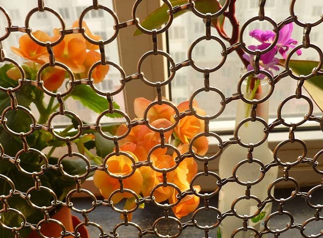 Brass and Copper Decorative Ring Mesh Curtain Decorates Your Room And Office