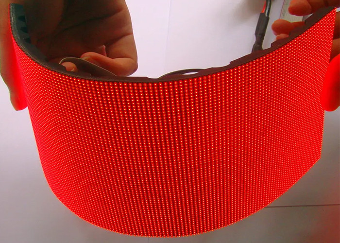 1200cd SMD P2.5 P3 P4 Cylindrical LED Display Indoor Soft Start Module