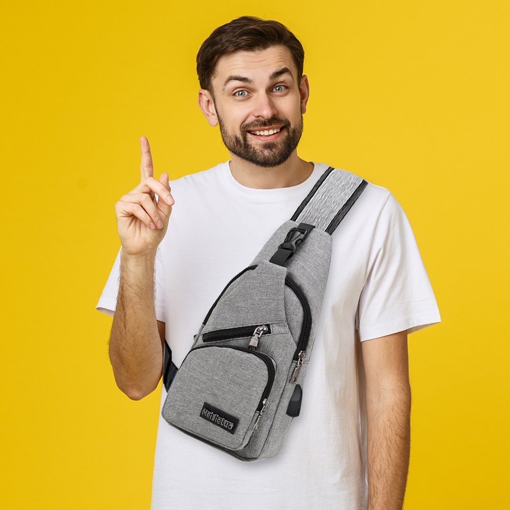 Men Anti Theft Chest Bag Short Trip Messengers Bags USB Charging Crossbody