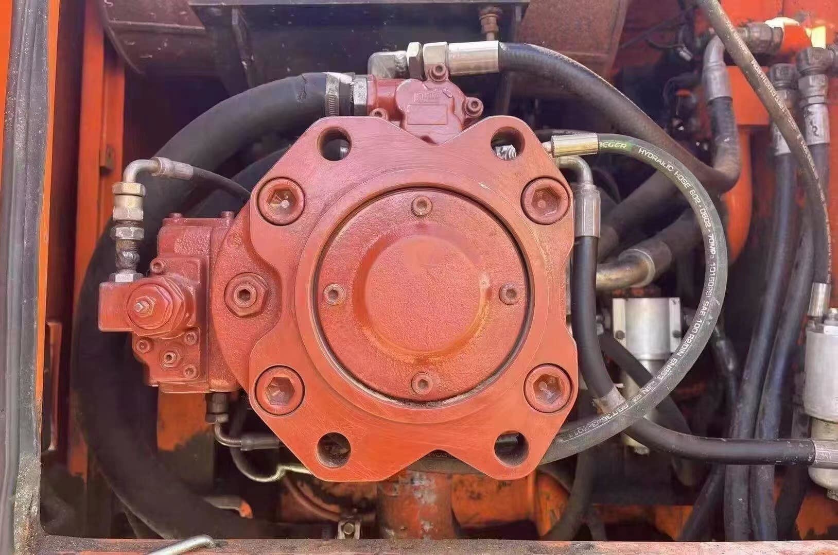 Used Doosan DH170w-7 Hydraulic Wheel Excavator 0.6m3 Bucket Capacity