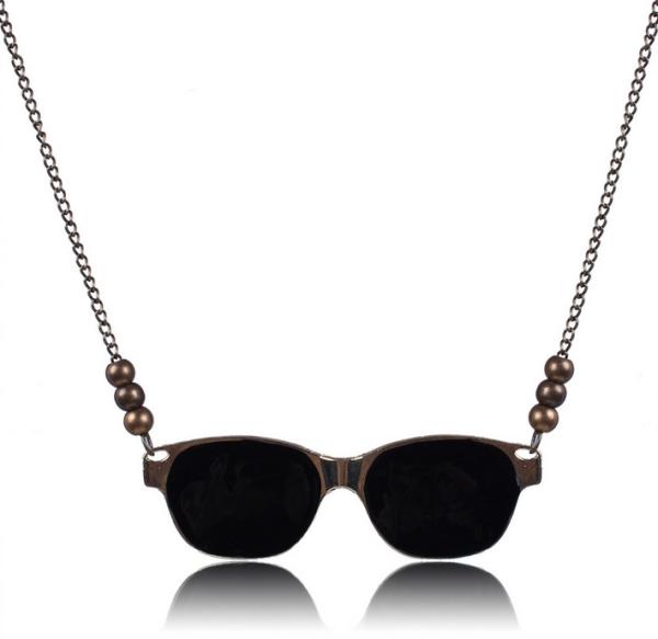 retro fashion jewelry necklace bronze metallic paint exaggerated glasses sweater