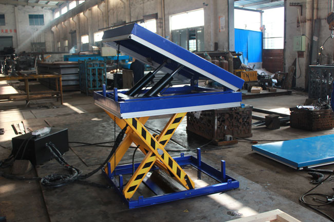 Industrial Scissor Hydraulic Lift And Tilt Tables Material Handling Equipment Load Unload