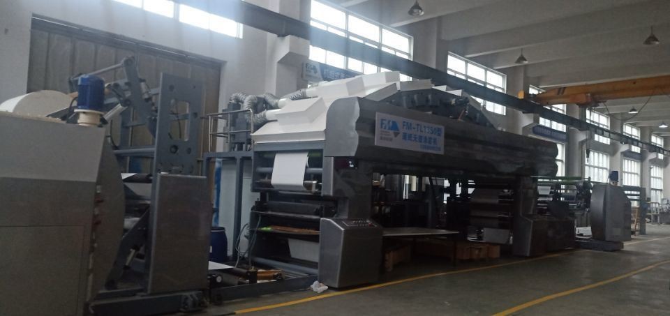 Customization High Speed PLC Controlled Solvent Based Water Based Dry Laminating Machine