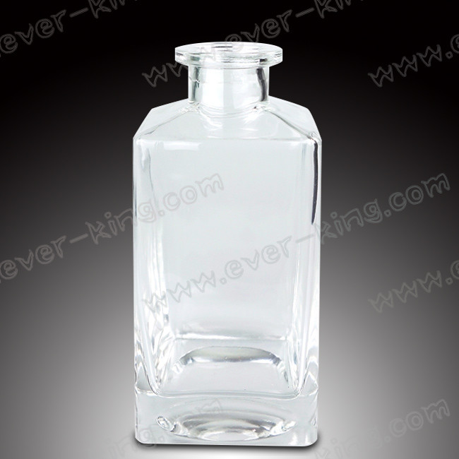 OEM Luxury White Flint 750 ML Rum Glass Bottle