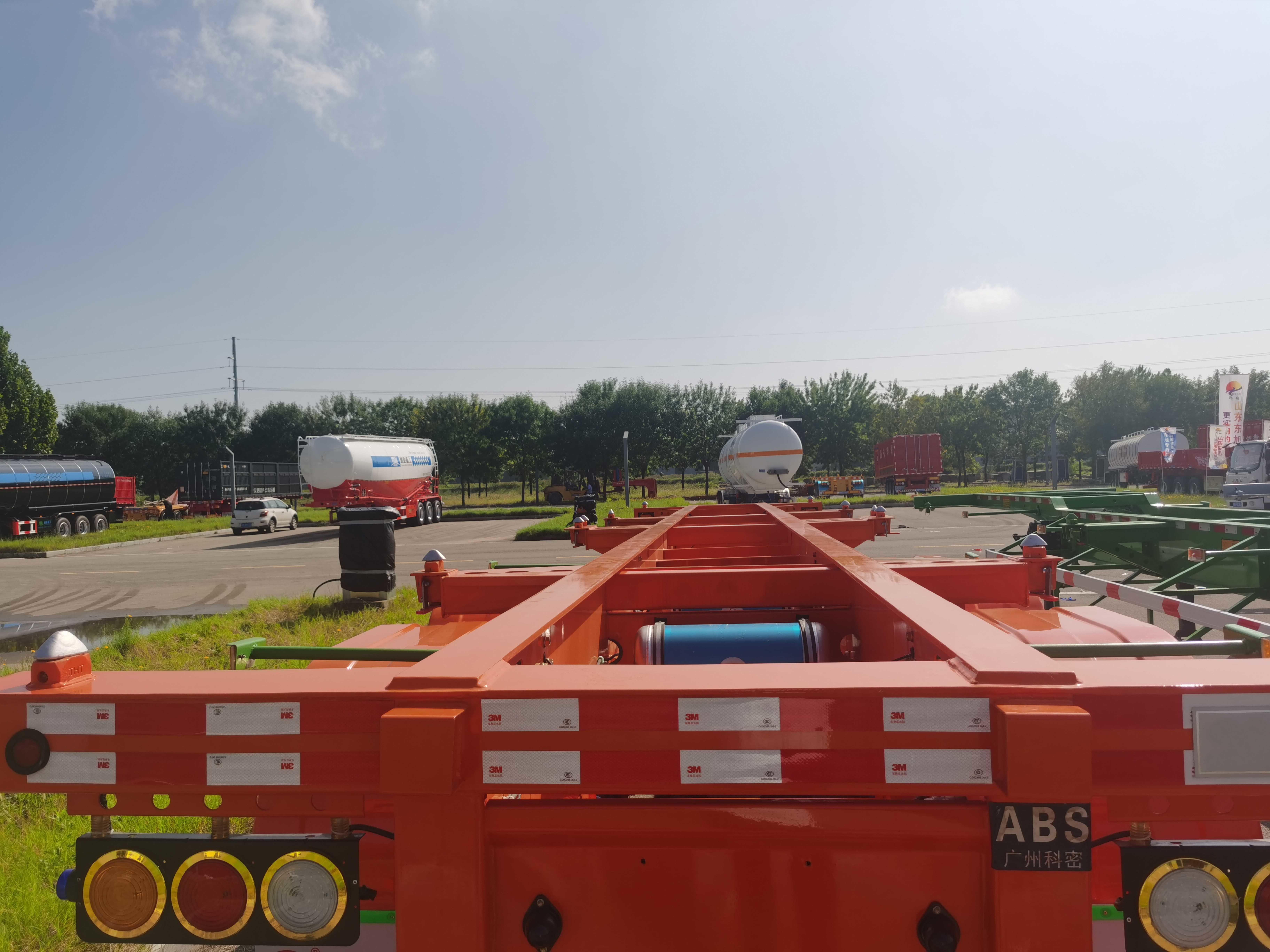 12m Skeleton Semi Trailer 40ft Container Frame Locks