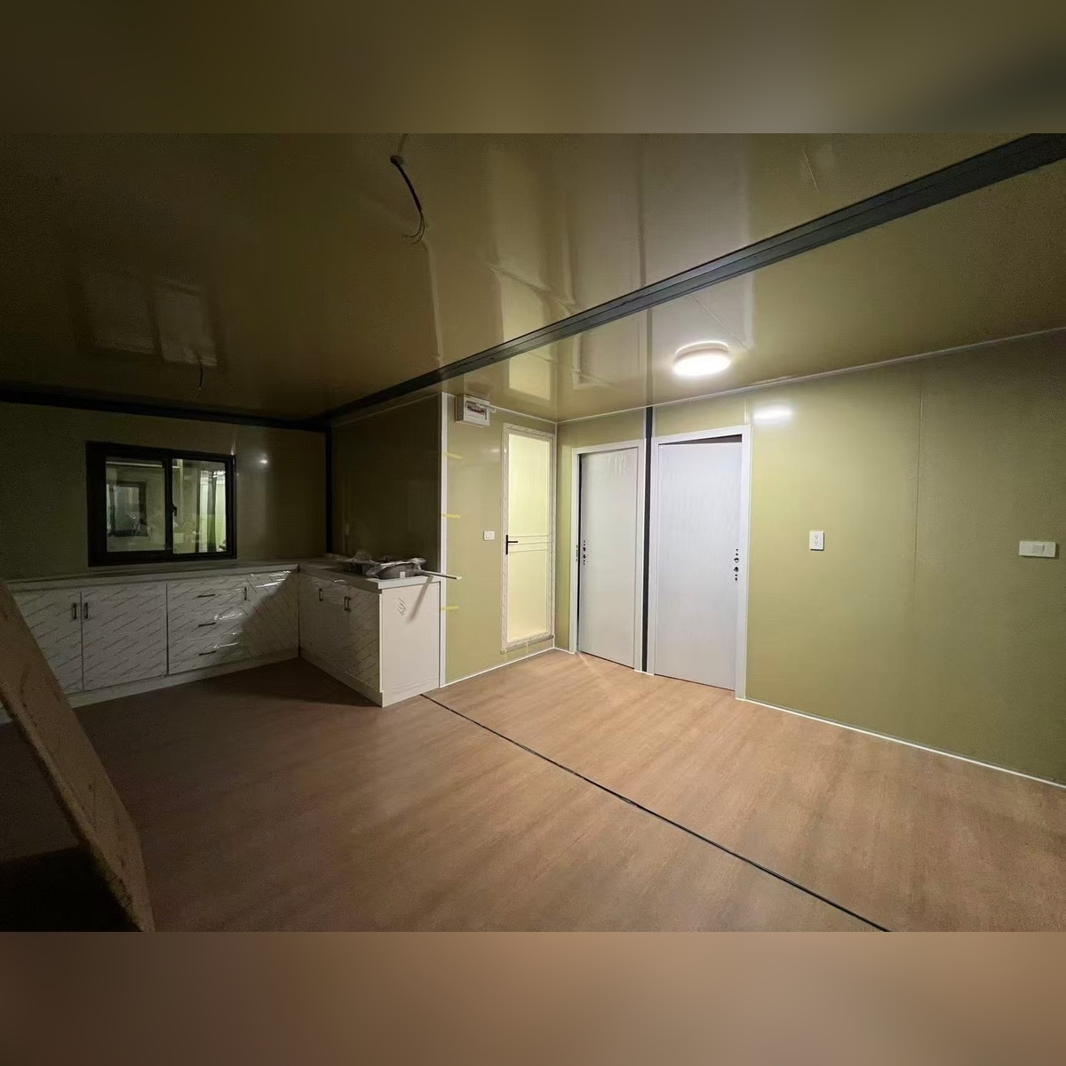 Expandable Container House