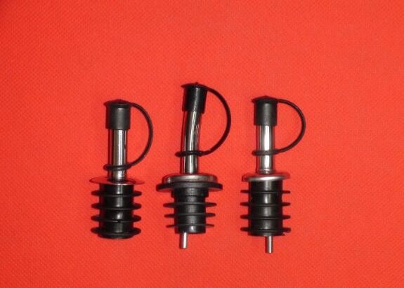 Stainless Steel Oil Bottle Pourer Metal Liquor Pourers, Good Quality and Competitive Price